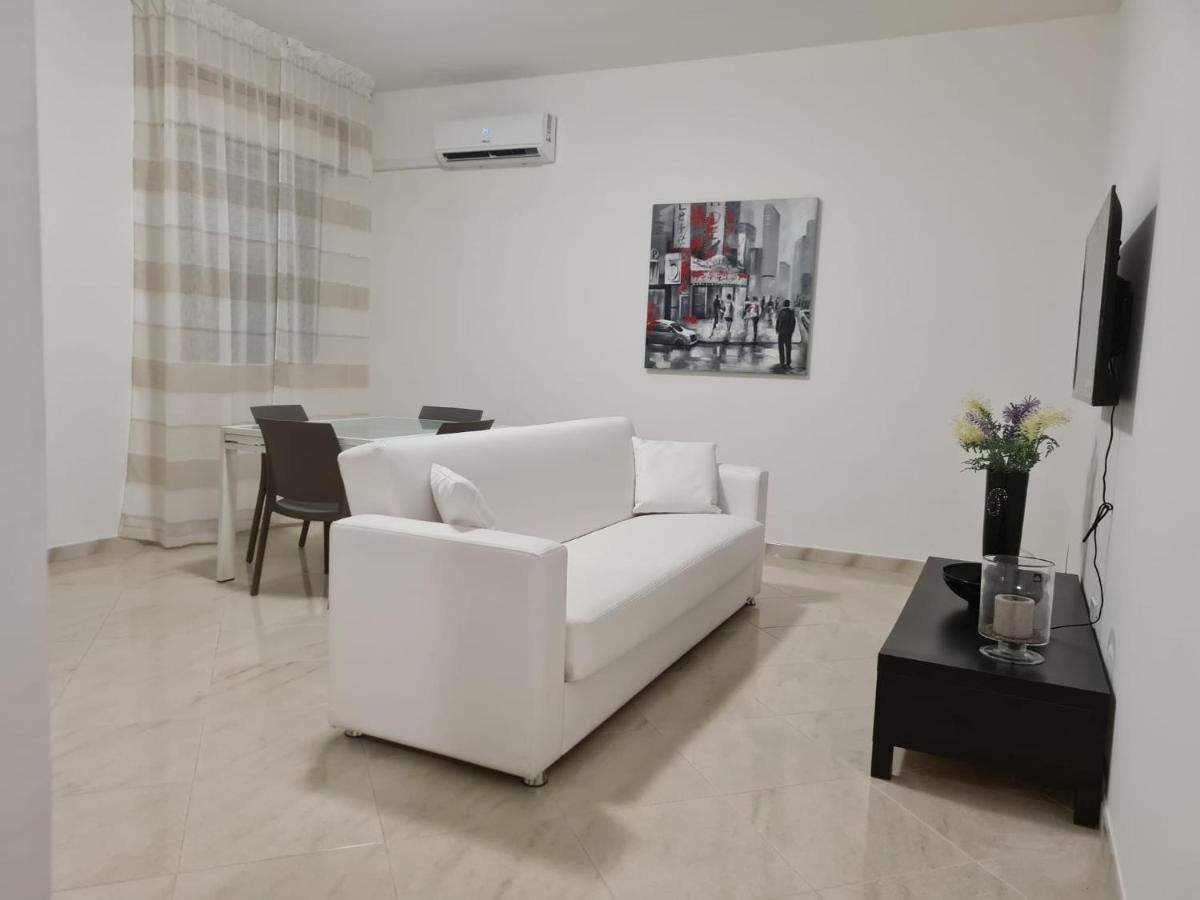 That'S Amore Brindisi Beach Apartment Exterior photo